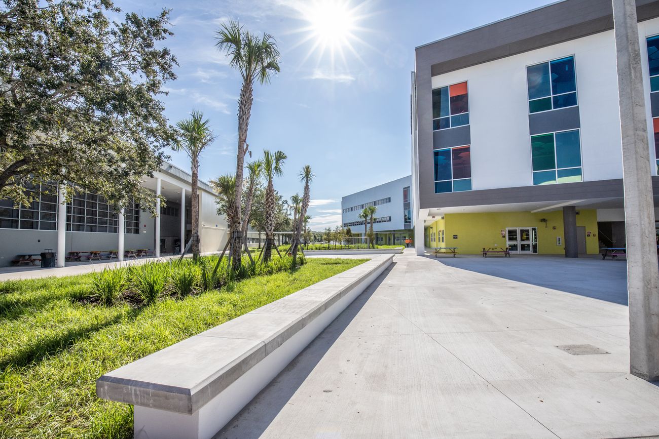 Cypress Bay High School Welcomes Students Back to School